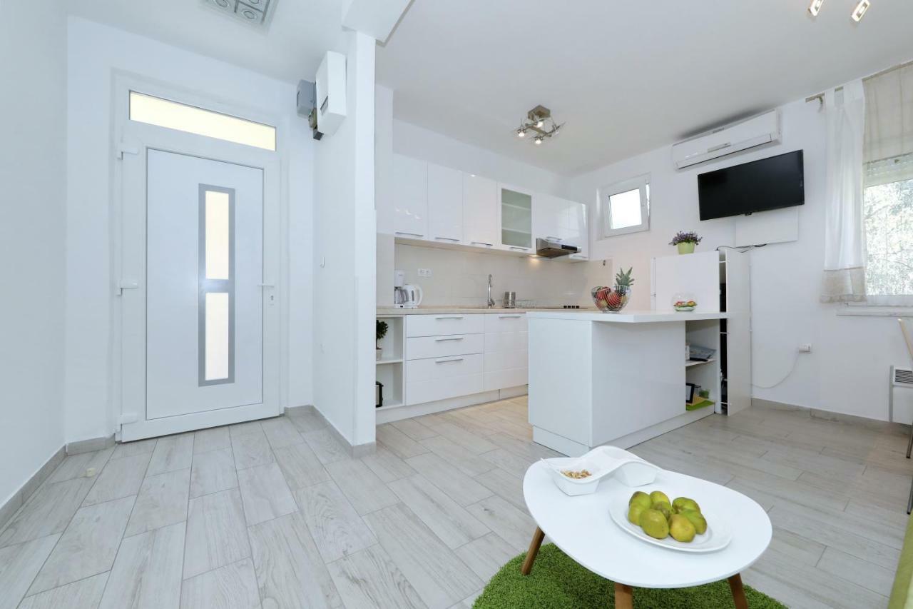 Apriori Apartments - Free Parking 자다르 외부 사진
